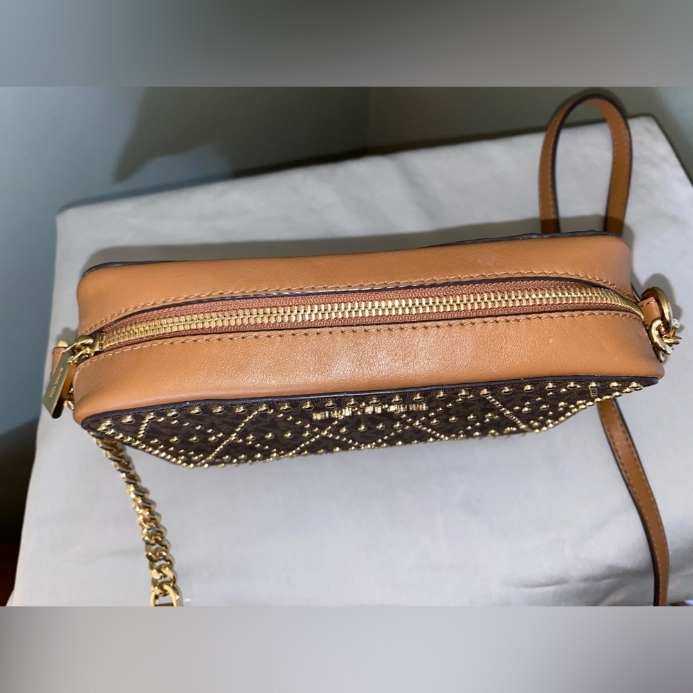 Michael Kors Ginny Studded Crossbody with Tassel. - Picture 4 of 9